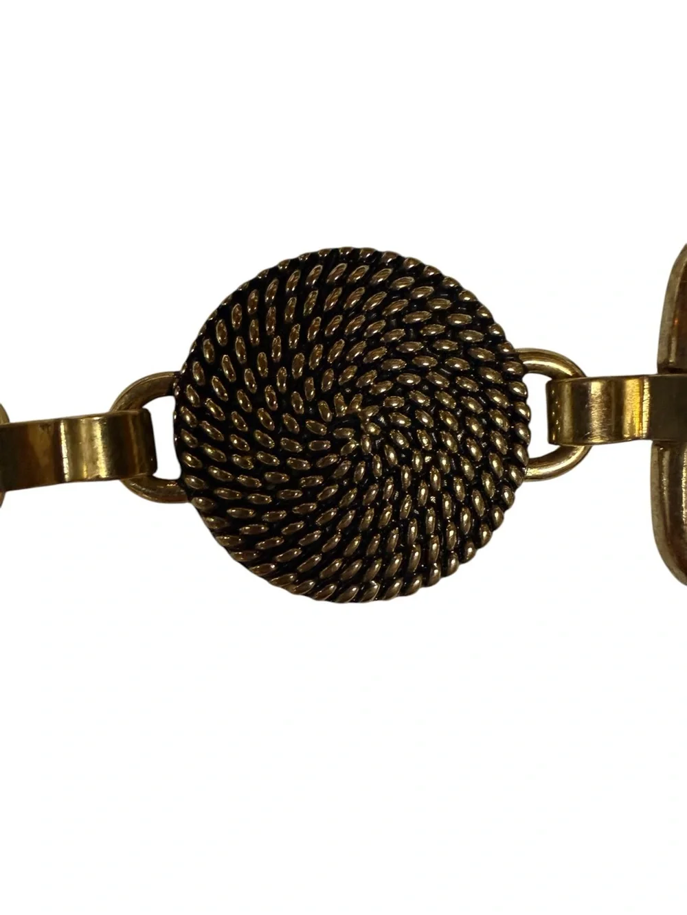 N/A gold tone